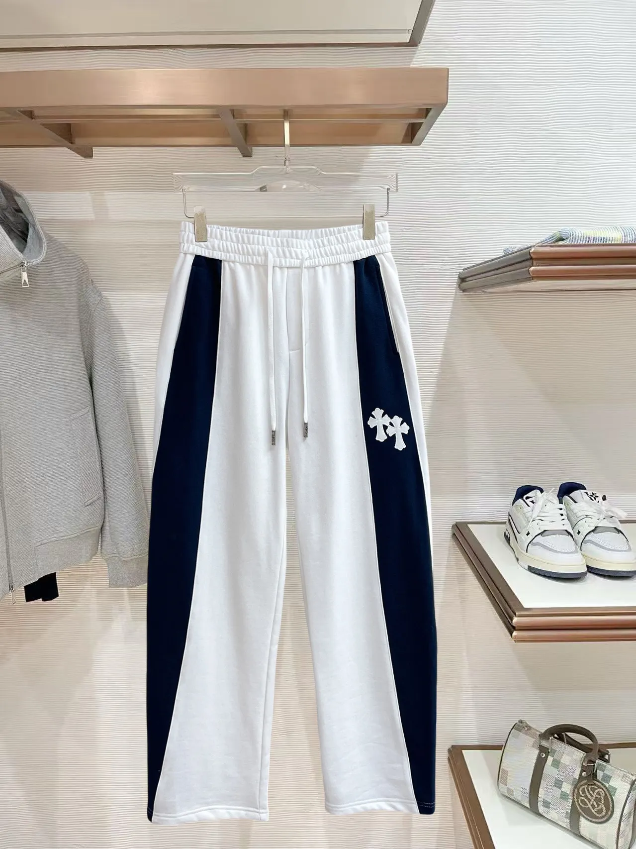 【 】 2026 ， ，Original ， ， ， 🪡 logo， ， ， ， Sizes：M-3XL